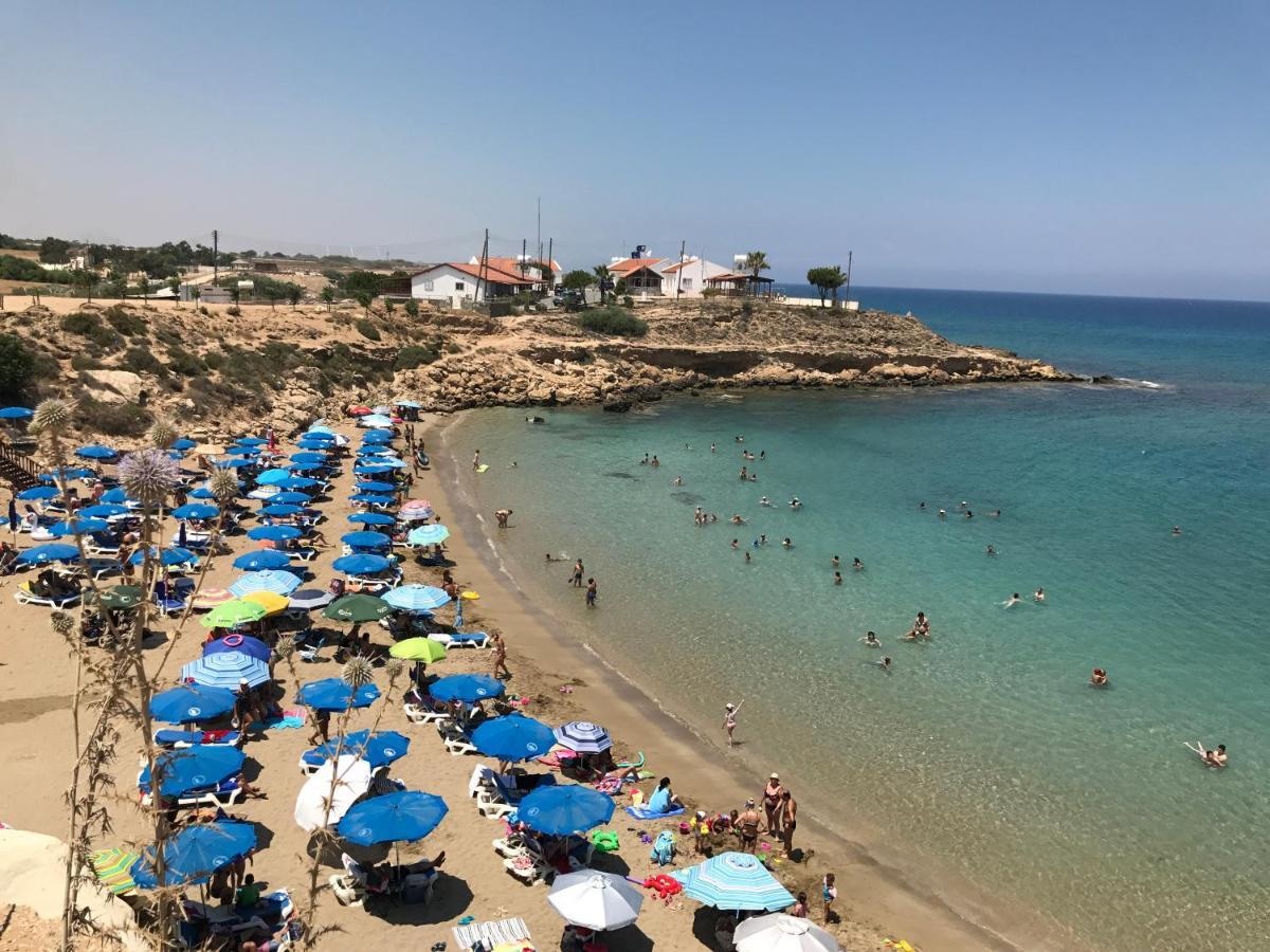 Seaside Luxury Villa Paralímni Kültér fotó
