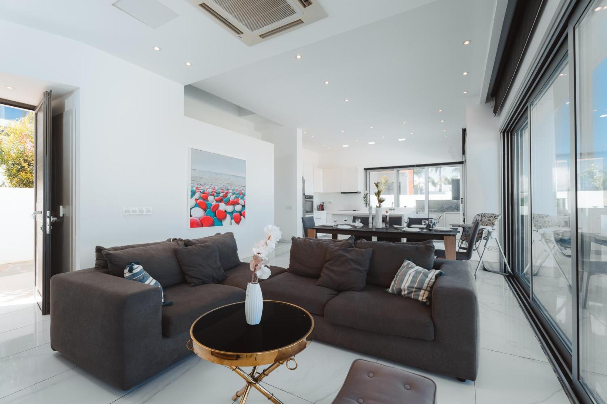 Seaside Luxury Villa Paralímni Kültér fotó