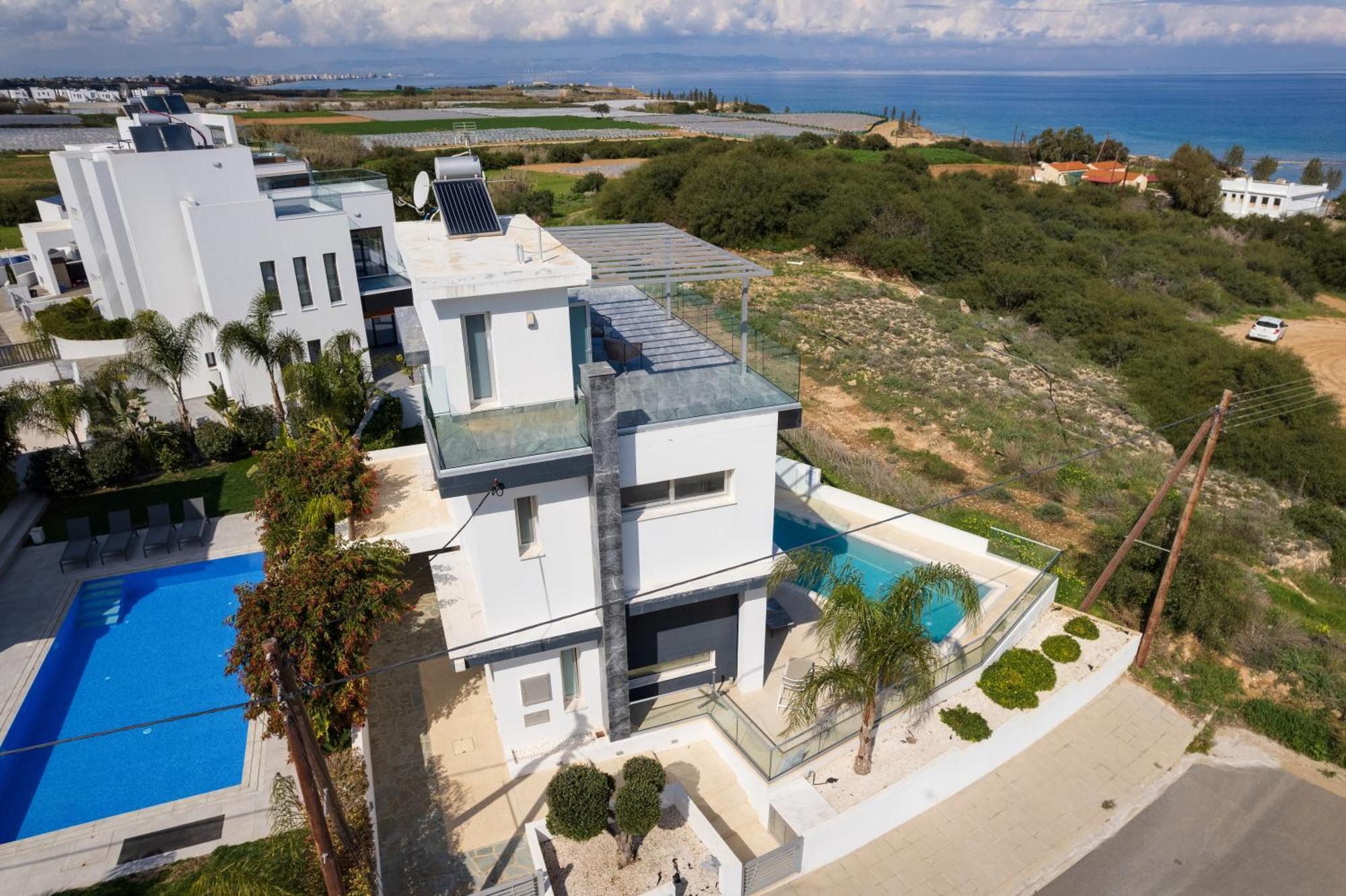 Seaside Luxury Villa Paralímni Kültér fotó