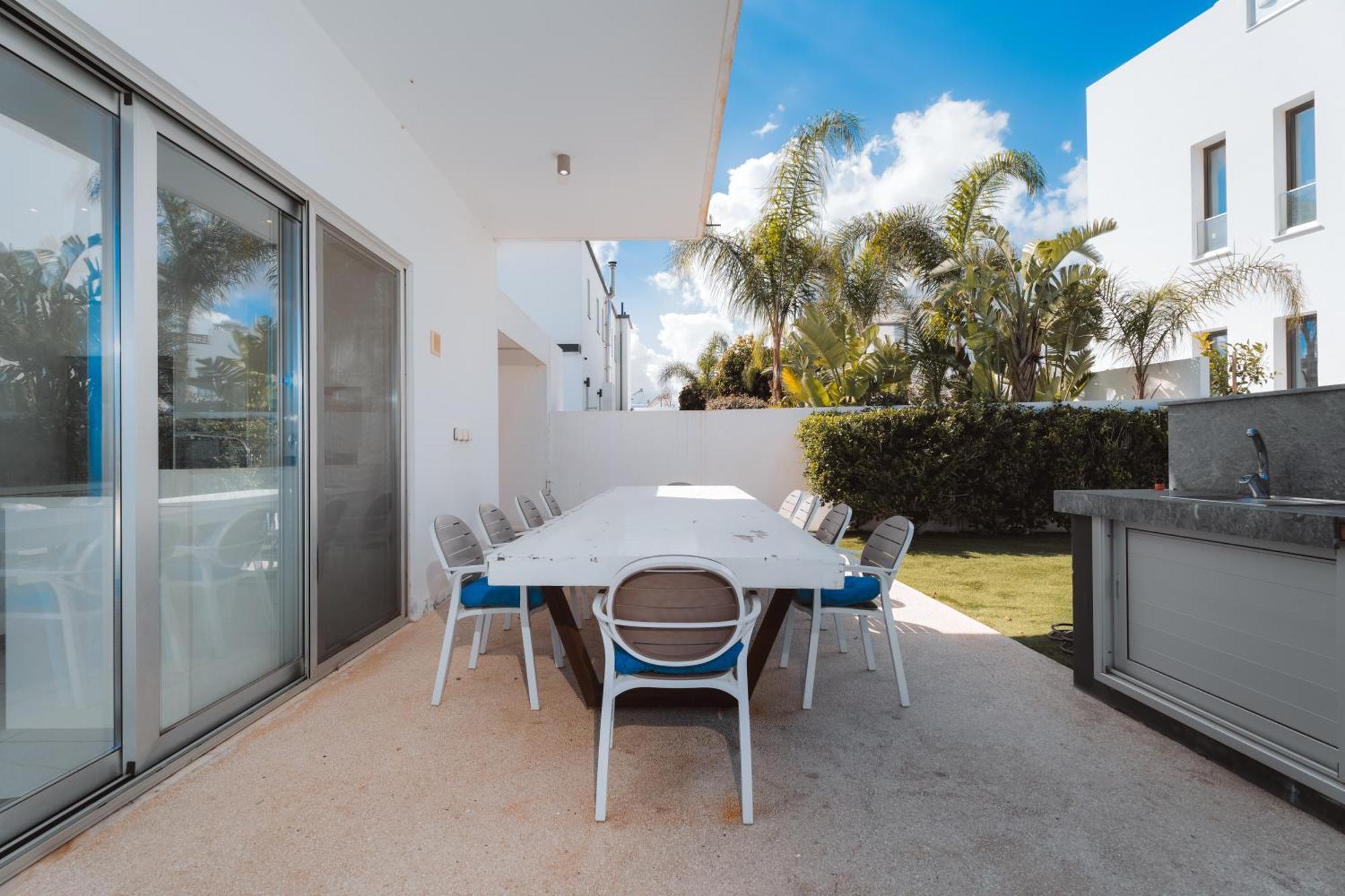 Seaside Luxury Villa Paralímni Kültér fotó
