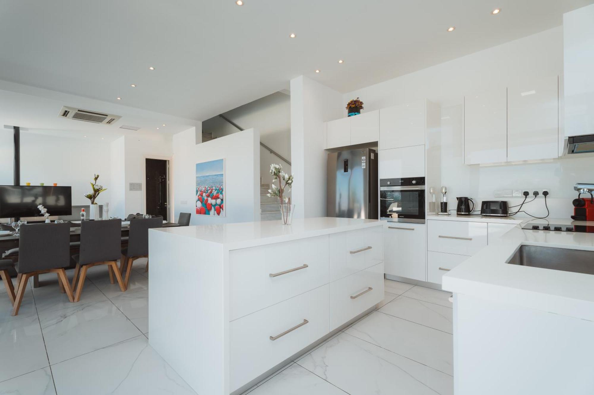 Seaside Luxury Villa Paralímni Kültér fotó